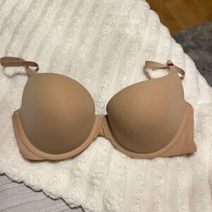 Brand new skims bra